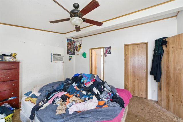 601 S Phillips Street, Hanford, CA 93230