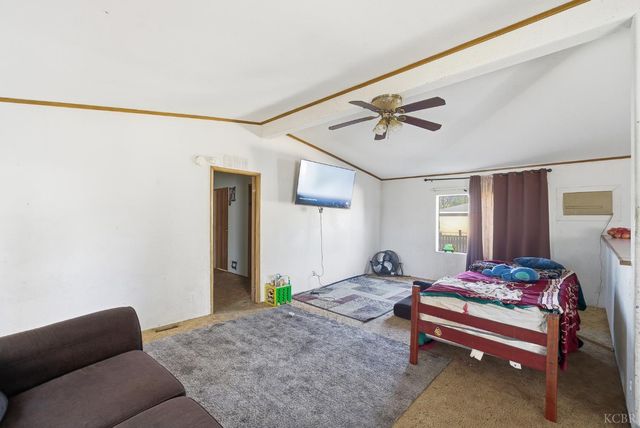 601 S Phillips Street, Hanford, CA 93230