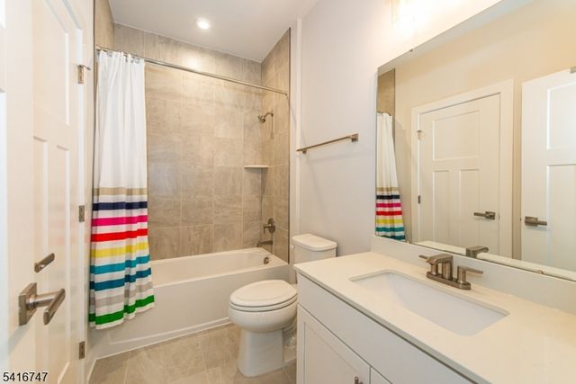 24 Willow Ln 24, Parsippany-troy Hills Twp., NJ 07054