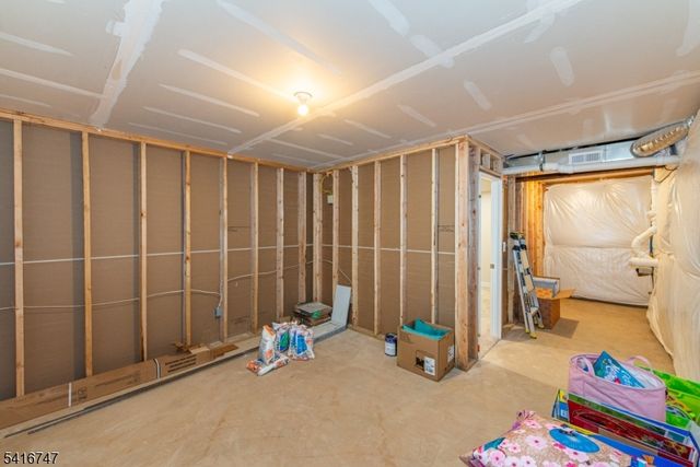 24 Willow Ln 24, Parsippany-troy Hills Twp., NJ 07054