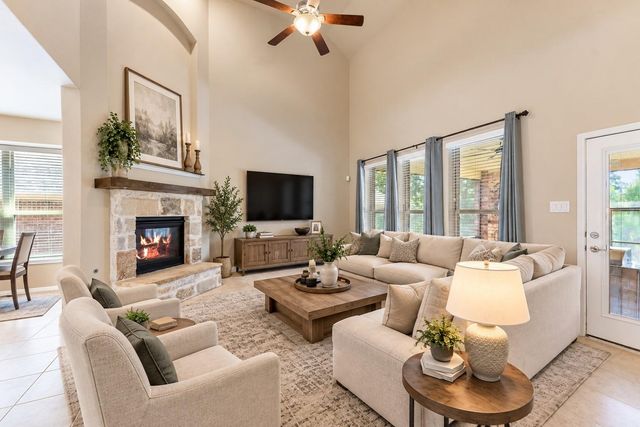 3565 Falcon Way, Conroe, TX 77304