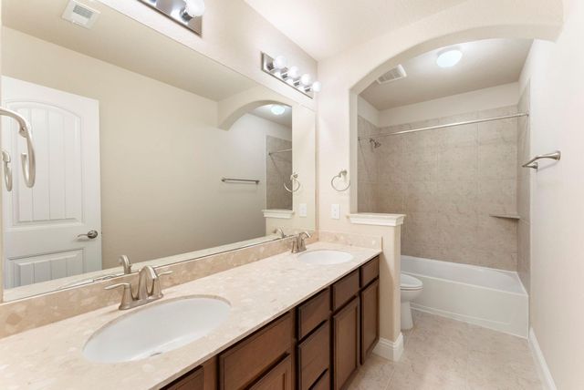 3565 Falcon Way, Conroe, TX 77304