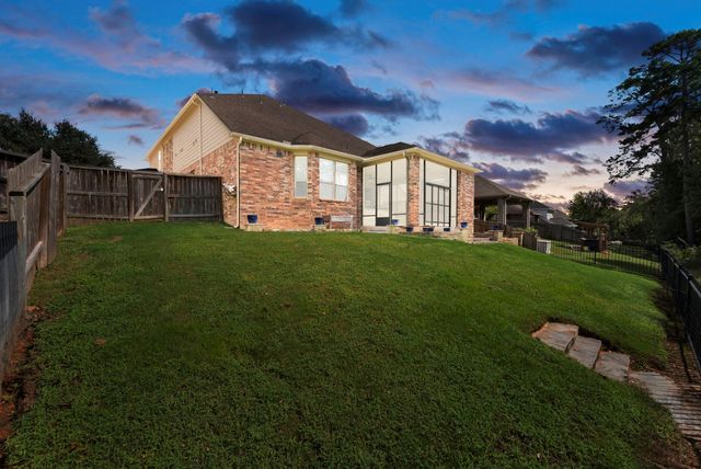 3565 Falcon Way, Conroe, TX 77304
