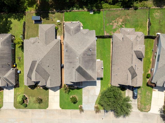 3565 Falcon Way, Conroe, TX 77304