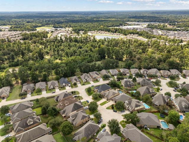 3565 Falcon Way, Conroe, TX 77304