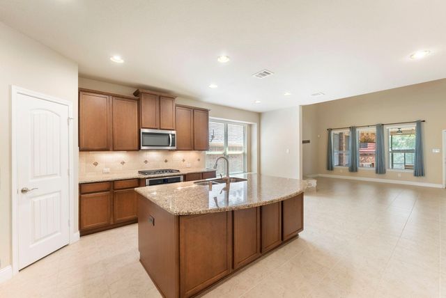 3565 Falcon Way, Conroe, TX 77304