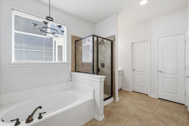 1418 Sea Pines Drive, Savannah, TX 76227
