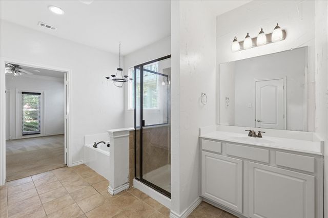 1418 Sea Pines Drive, Savannah, TX 76227