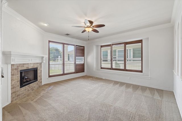 1418 Sea Pines Drive, Savannah, TX 76227