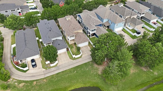 1418 Sea Pines Drive, Savannah, TX 76227