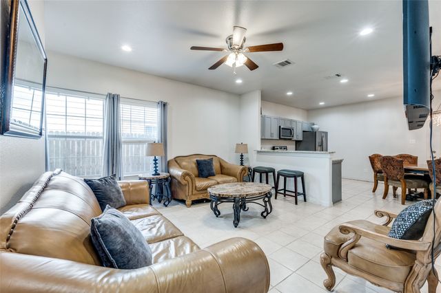 2502 Jeff Street, Dallas, TX 75212