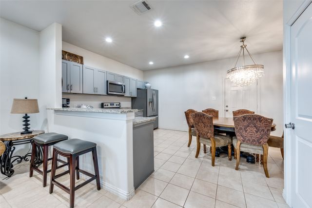2502 Jeff Street, Dallas, TX 75212