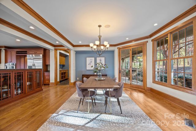 47 Cedar Hill Drive, Asheville, NC 28803