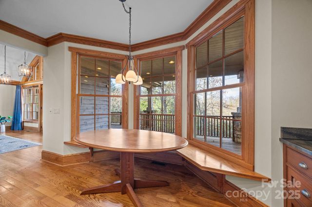 47 Cedar Hill Drive, Asheville, NC 28803