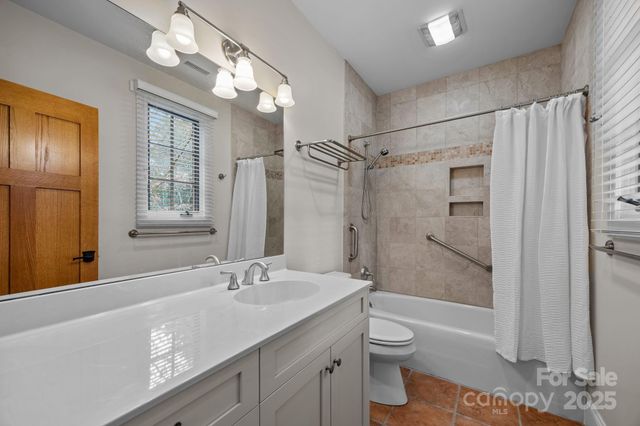 47 Cedar Hill Drive, Asheville, NC 28803