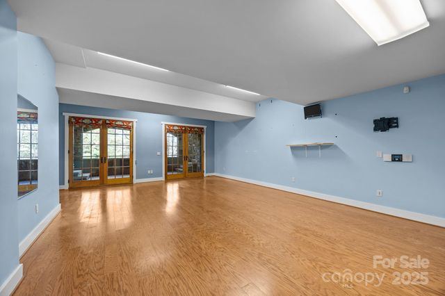 47 Cedar Hill Drive, Asheville, NC 28803