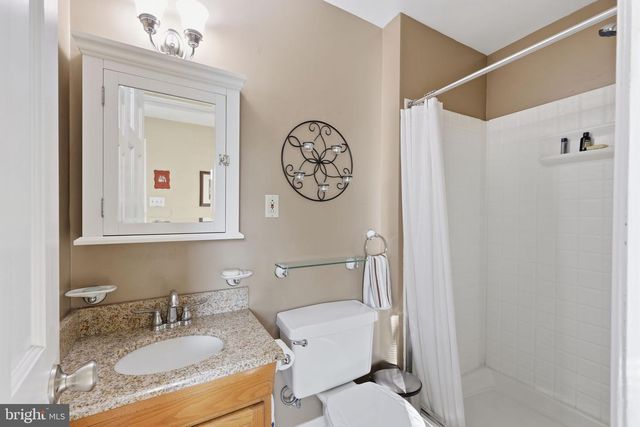 801 CYBUS WAY, Southampton, PA 18966