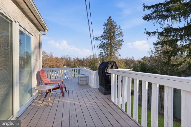 801 CYBUS WAY, Southampton, PA 18966