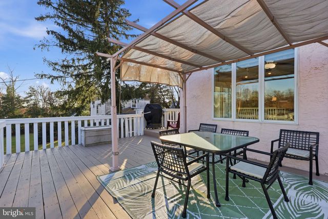 801 CYBUS WAY, Southampton, PA 18966