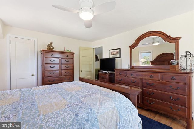 801 CYBUS WAY, Southampton, PA 18966