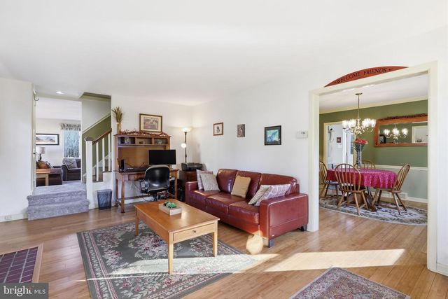 801 CYBUS WAY, Southampton, PA 18966