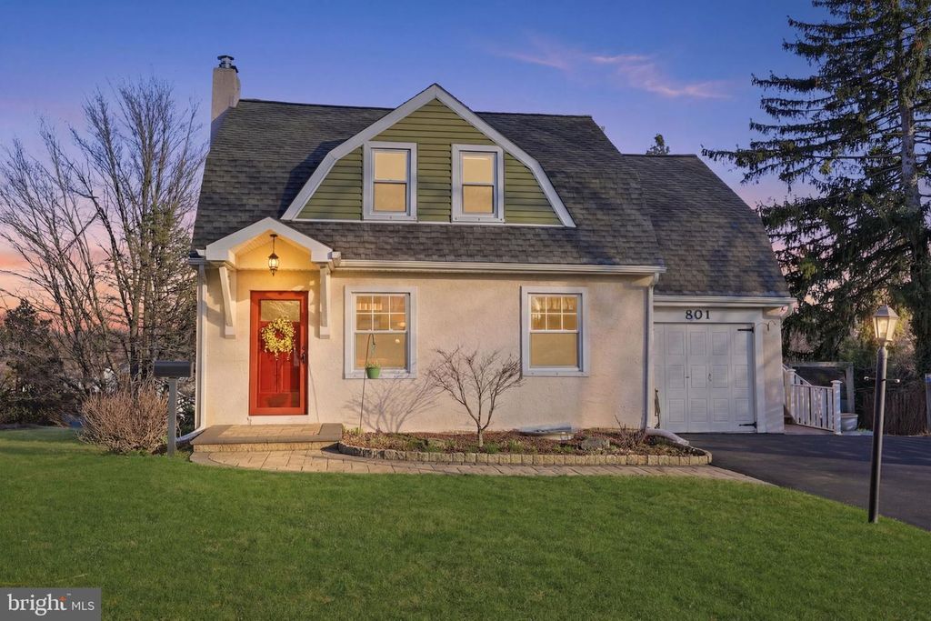 801 CYBUS WAY, Southampton, PA 18966