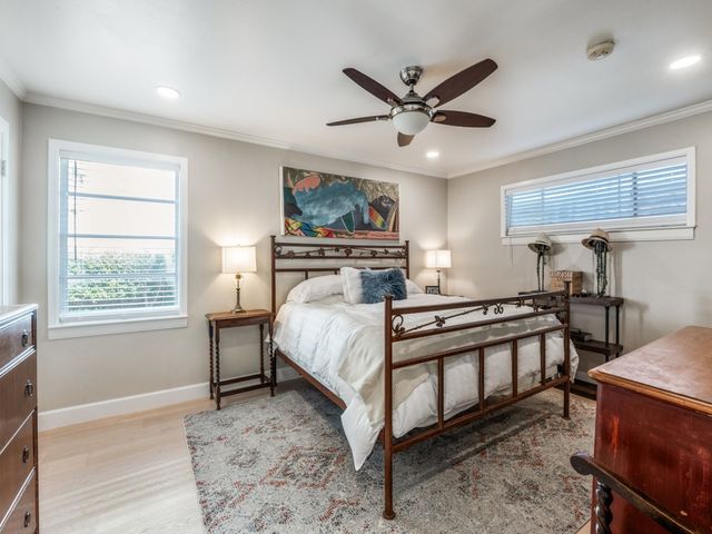 6112 Averill Way A, Dallas, TX 75225