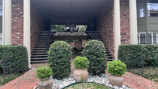 6112 Averill Way A, Dallas, TX 75225