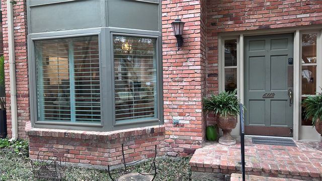 6112 Averill Way A, Dallas, TX 75225