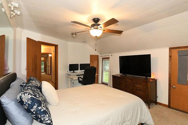 1519 Center STREET, Burlington, WI 53105