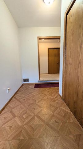 1519 Center STREET, Burlington, WI 53105