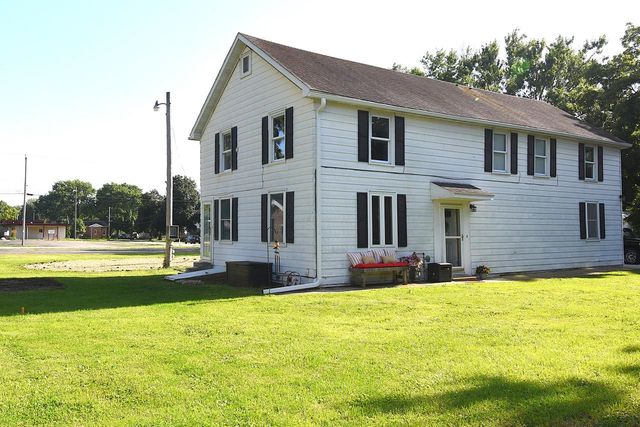 1519 Center STREET, Burlington, WI 53105