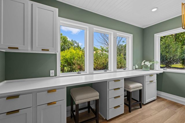 14819 Margaret Place, Minnetonka, MN 55345