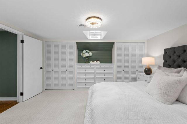 14819 Margaret Place, Minnetonka, MN 55345
