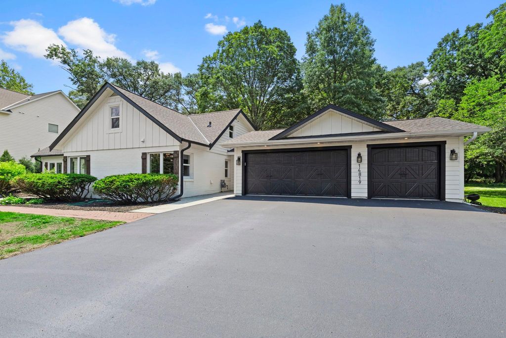 14819 Margaret Place, Minnetonka, MN 55345 — photo 4