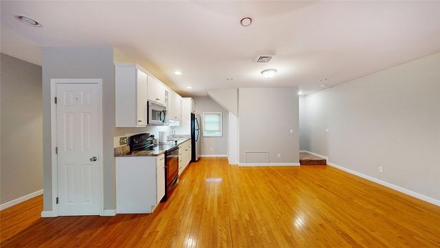 170 Whaley Hollow Road, Coventry, RI 02816