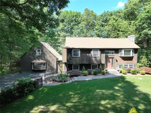 170 Whaley Hollow Road, Coventry, RI 02816