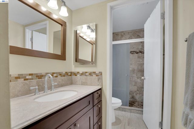2023 Los Gatos Almaden Rd, San Jose, CA 95124
