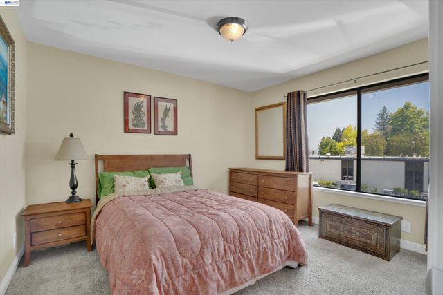 2023 Los Gatos Almaden Rd, San Jose, CA 95124