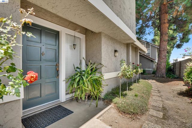 2023 Los Gatos Almaden Rd, San Jose, CA 95124