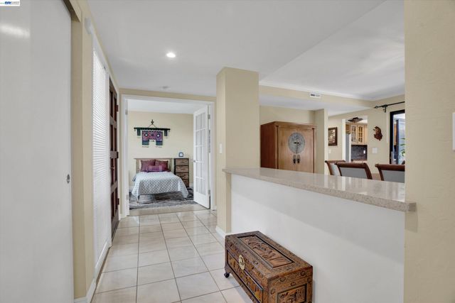 2023 Los Gatos Almaden Rd, San Jose, CA 95124