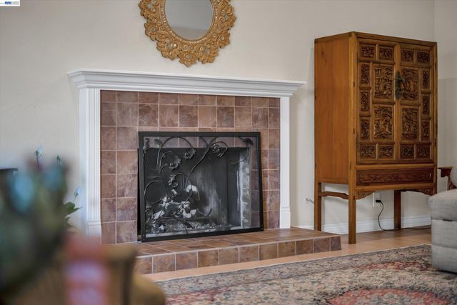 2023 Los Gatos Almaden Rd, San Jose, CA 95124