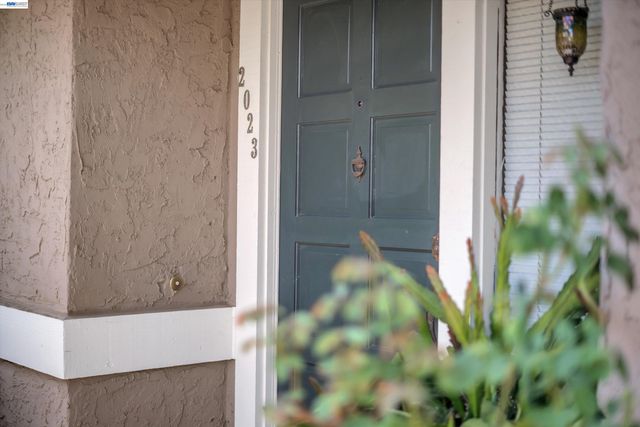 2023 Los Gatos Almaden Rd, San Jose, CA 95124
