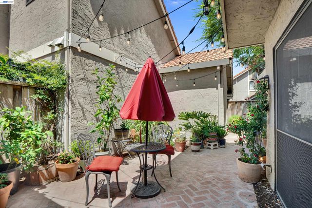 2023 Los Gatos Almaden Rd, San Jose, CA 95124