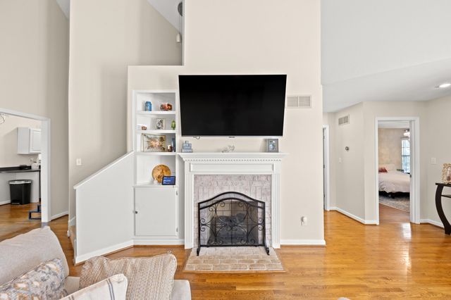 2248 Valencia Drive, Lexington, KY 40513