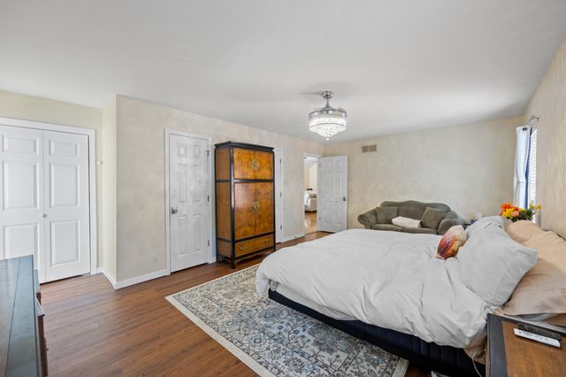 2248 Valencia Drive, Lexington, KY 40513