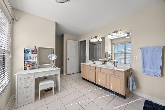 2248 Valencia Drive, Lexington, KY 40513