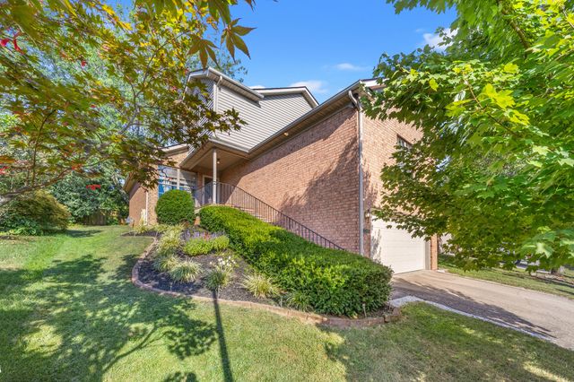 2248 Valencia Drive, Lexington, KY 40513