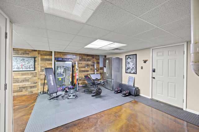 2248 Valencia Drive, Lexington, KY 40513