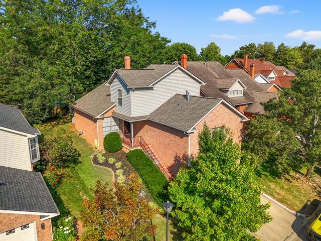 2248 Valencia Drive, Lexington, KY 40513